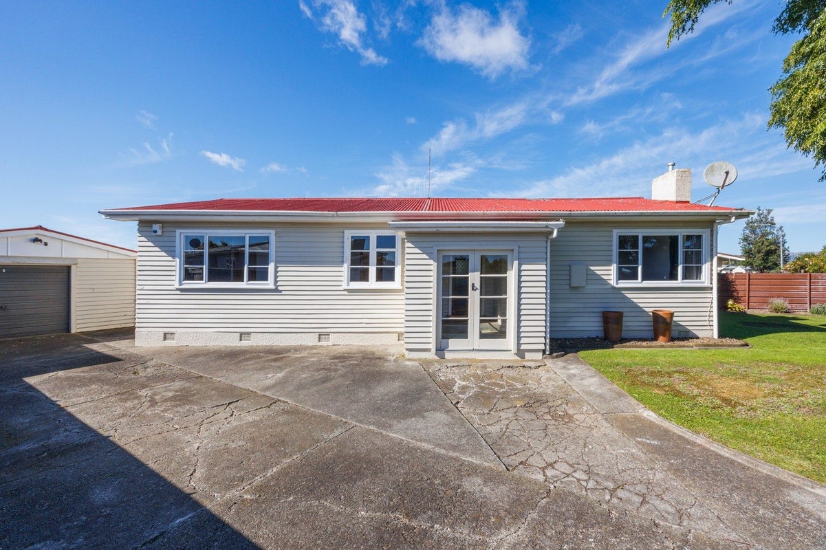39 Kingston Street, Awapuni, Palmerston North - Carousel 2