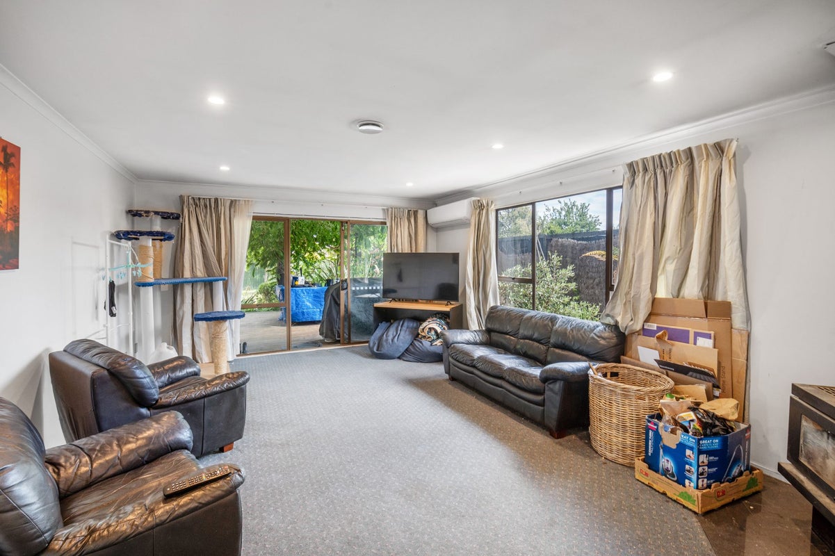 1/19 PARNWELL STREET, Burwood, Christchurch - Carousel 2