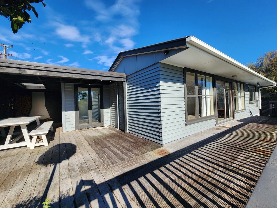 48 Scott Avenue, Mangere Bridge, Auckland - Carousel 1
