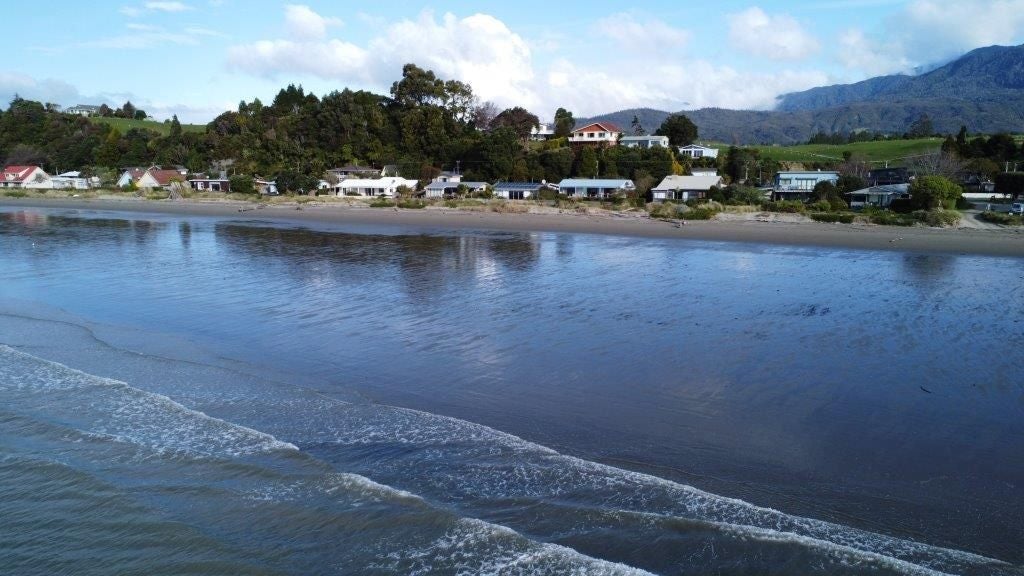 264 Patons Rock Road, Patons Rock, Takaka - Carousel 18