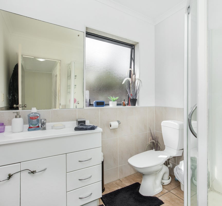8 Spenbrooke Road, Flat Bush, Auckland - Carousel 11