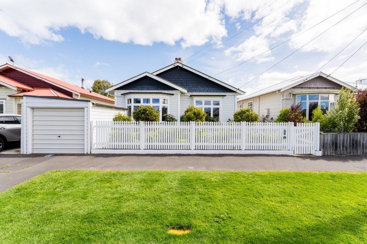 12 Waterloo Street, Saint Kilda, Dunedin - Carousel 34