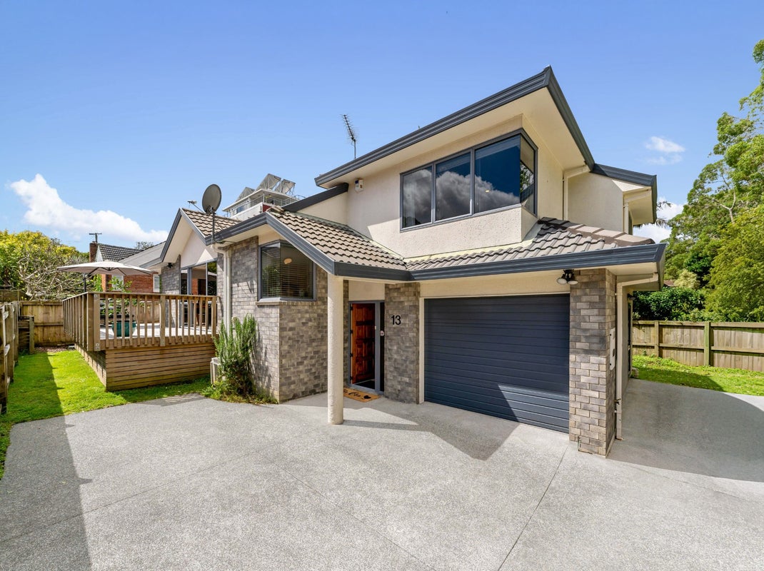 13 Cornwallis Street, Sandringham, Auckland - Carousel 1