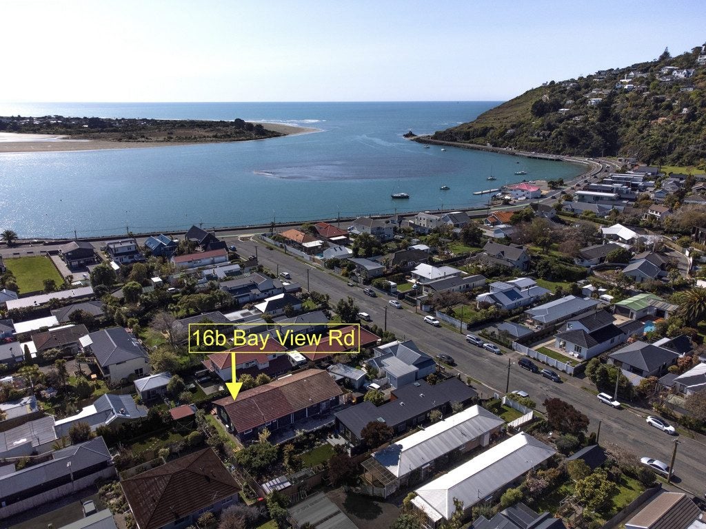 2/16A Bay View Road, Moncks Bay, Christchurch - Carousel 2