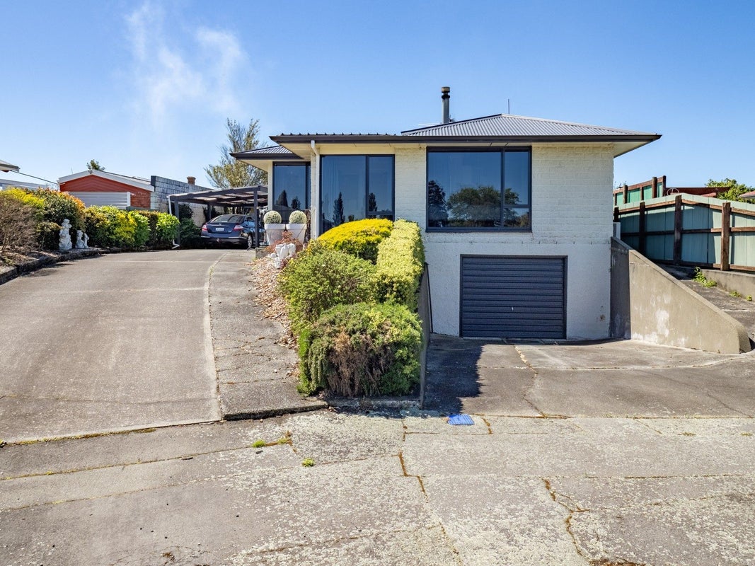 10 Reddecliffe Crescent, Hampstead, Ashburton - Carousel 1