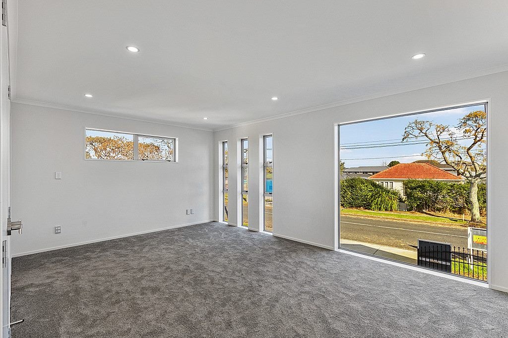 58A Gloucester Road, Manurewa, Auckland - Carousel 2