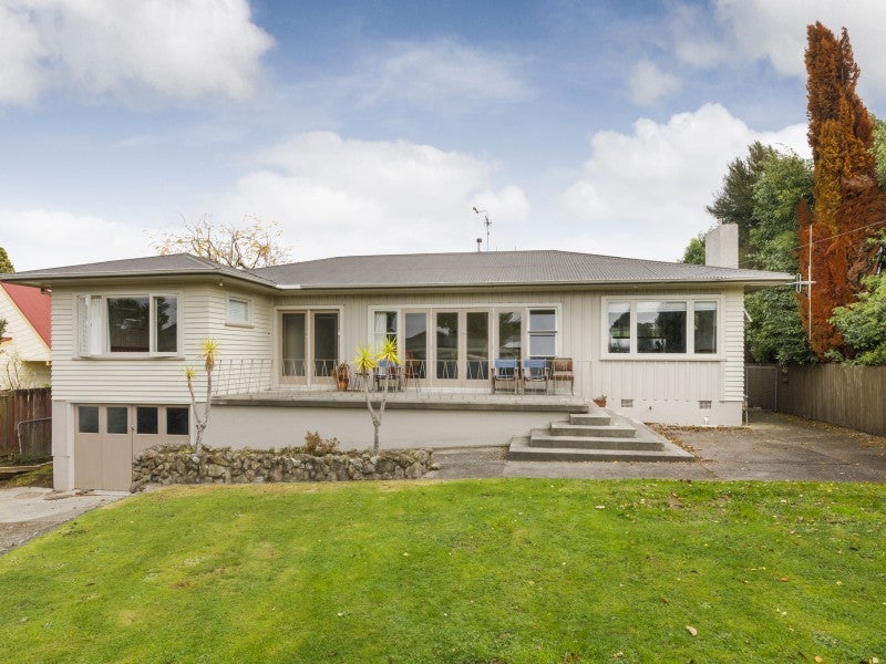 376 Botanical Road, West End, Palmerston North - Carousel 1