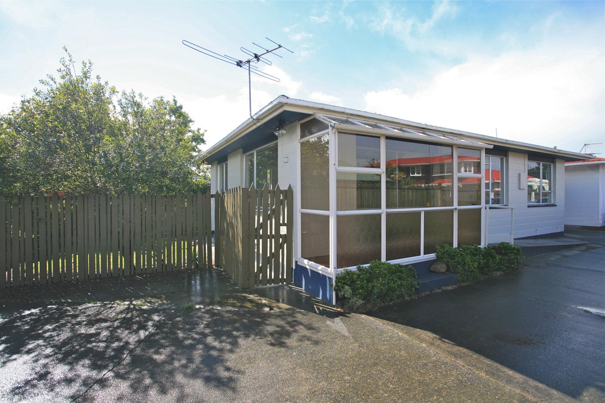 1/36A Shaw Avenue, New Brighton, Christchurch - Carousel 2