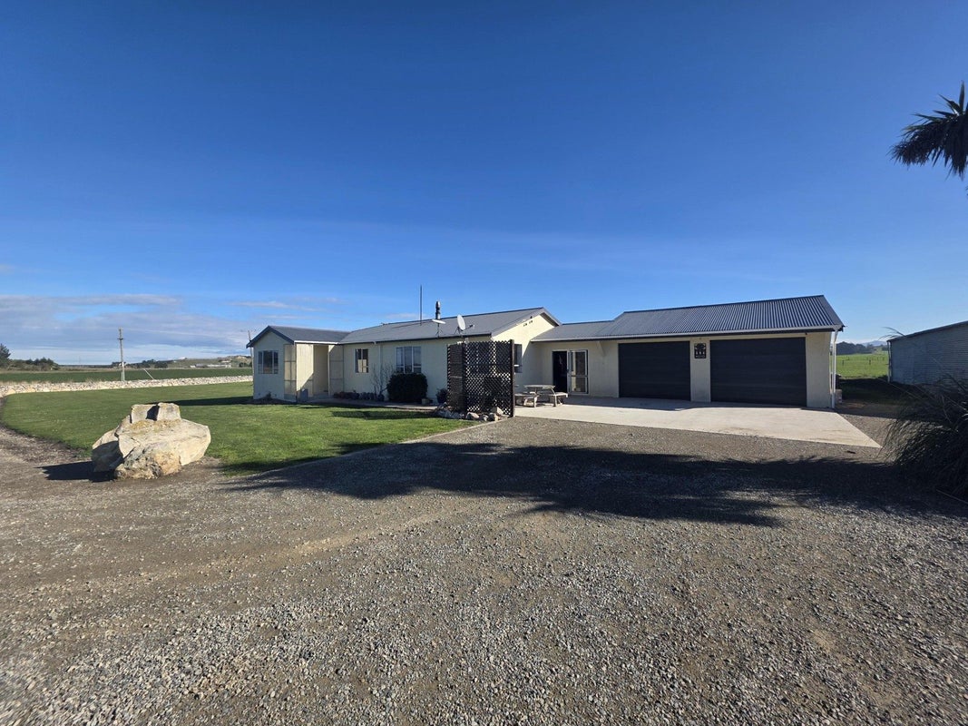 60 Seadown Road, Kakanui, Oamaru - Carousel 16