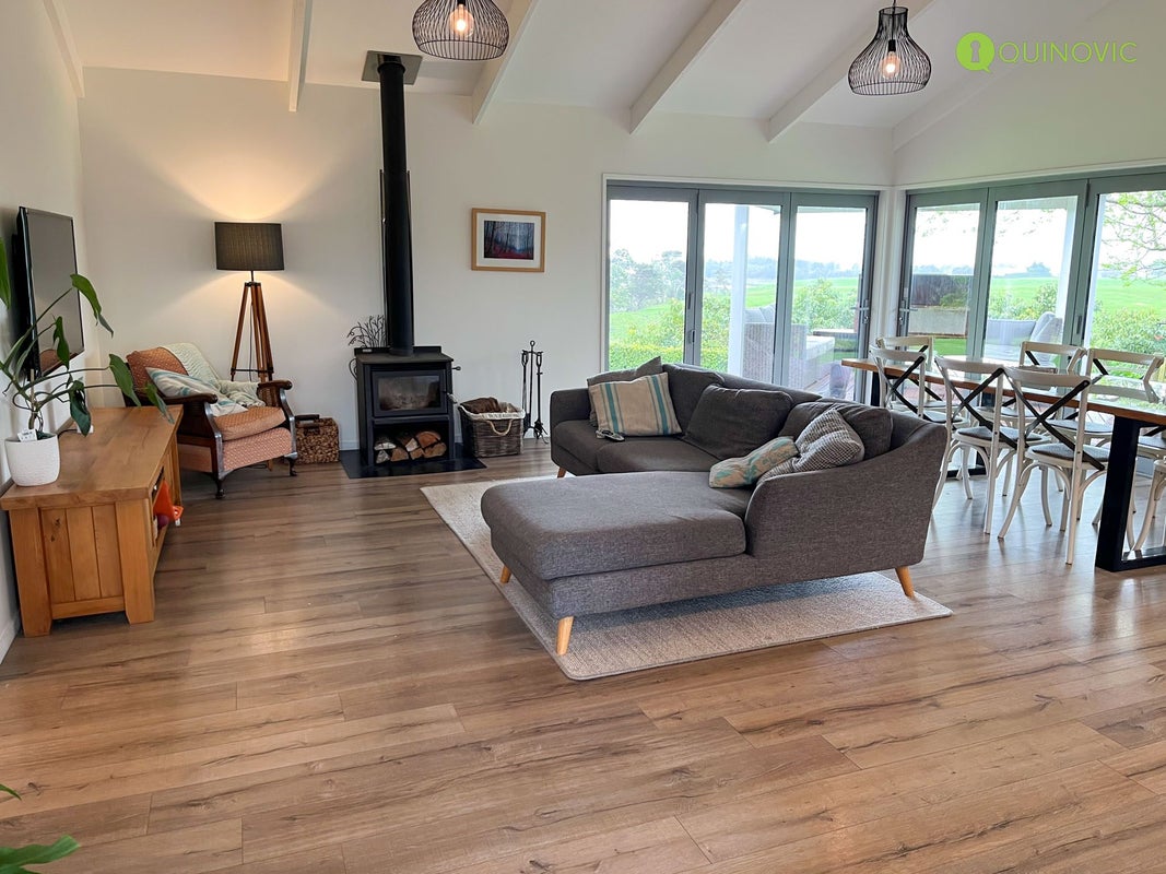112 Sharpe Road, Pukekawa - Carousel 2