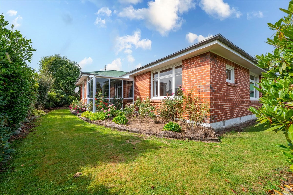 5A Mckenzie Street, Geraldine - Carousel 1