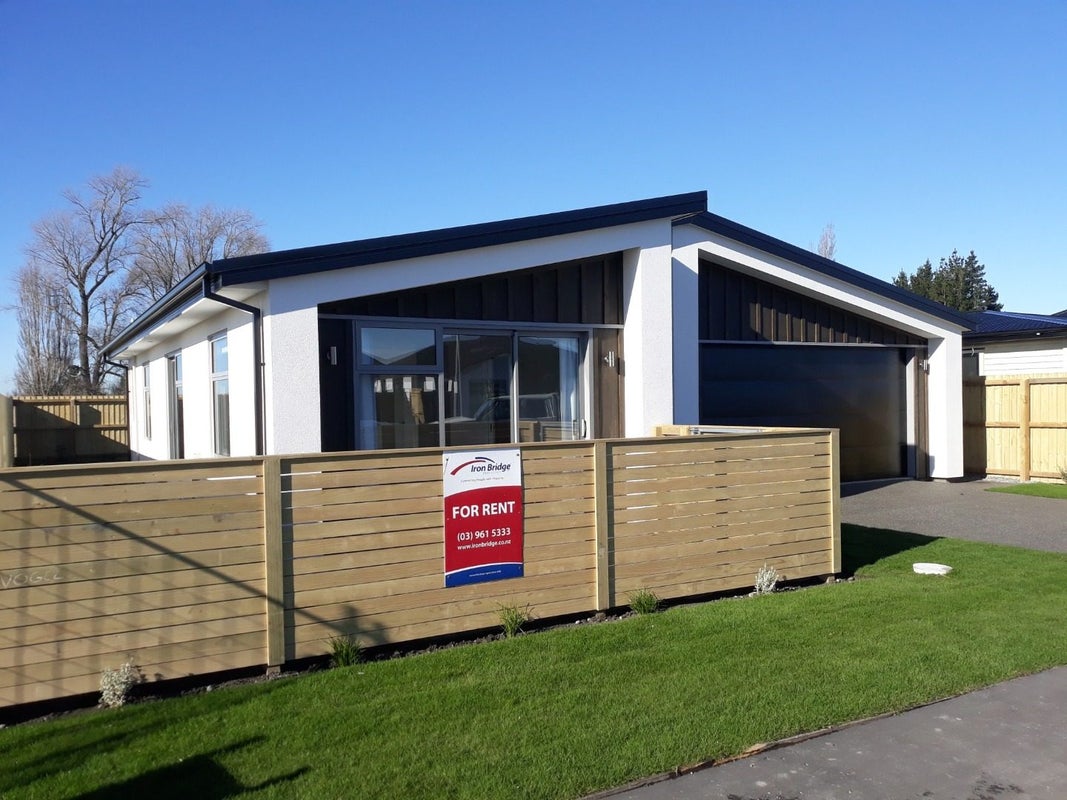 14 Romney Drive, Belfast, Christchurch - Carousel 13