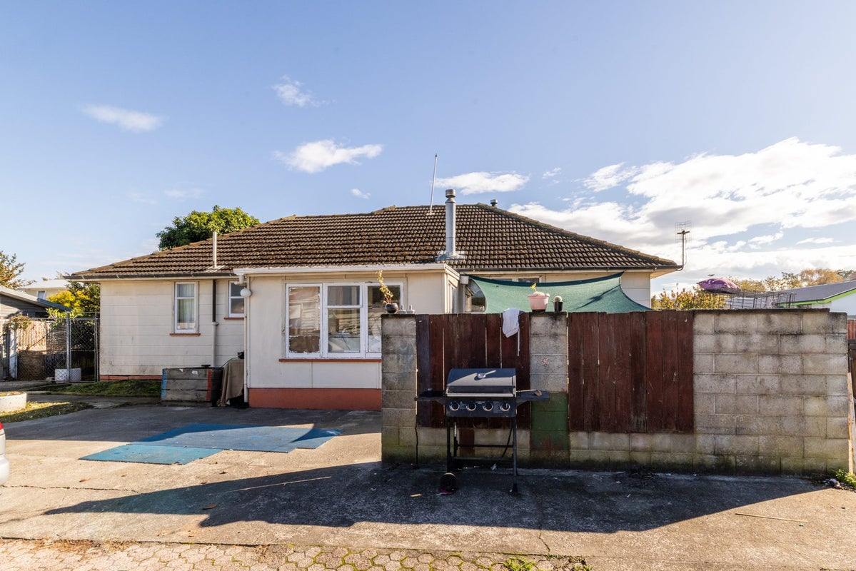 607 Kiwi Street, Camberley, Hastings - Carousel 2