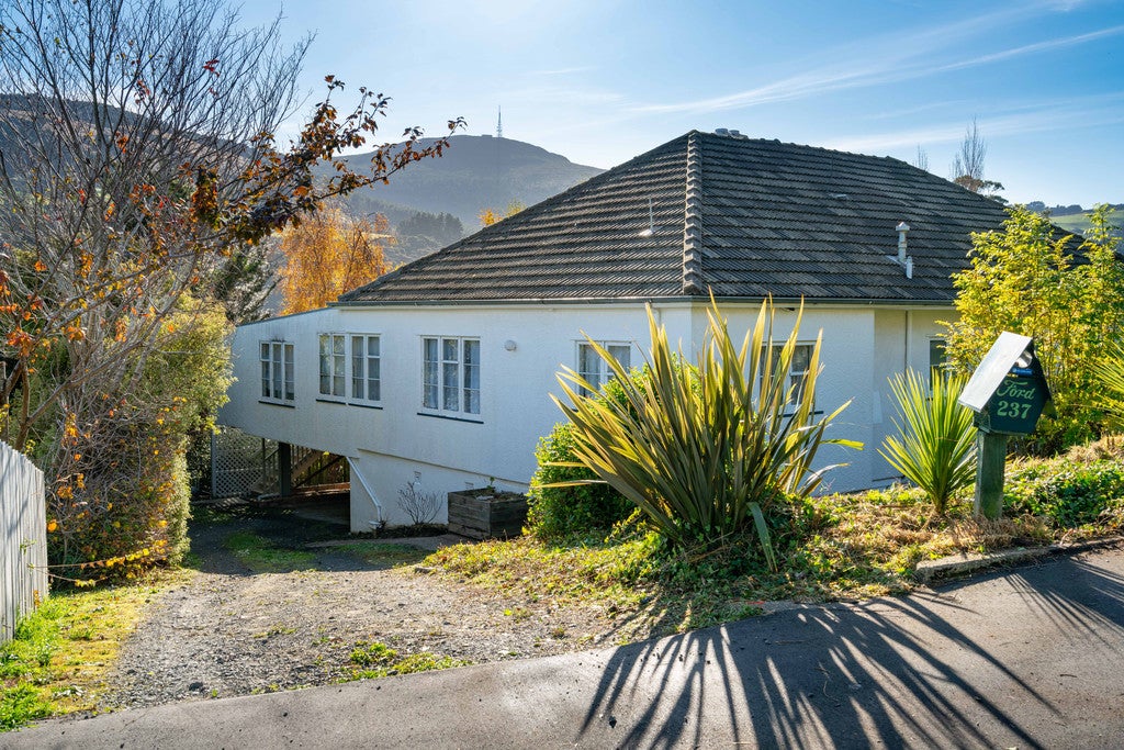 237 Hillingdon Street, Normanby, Dunedin - Carousel 1