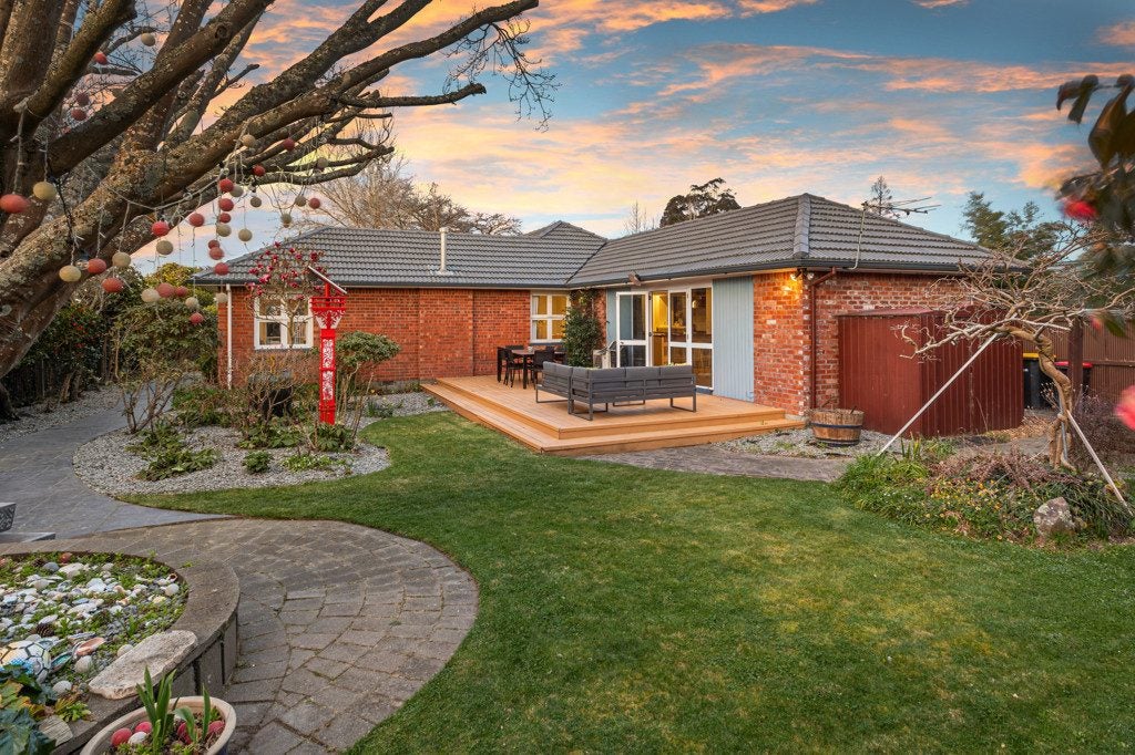 53 Westburn Terrace, Burnside, Christchurch - Carousel 1