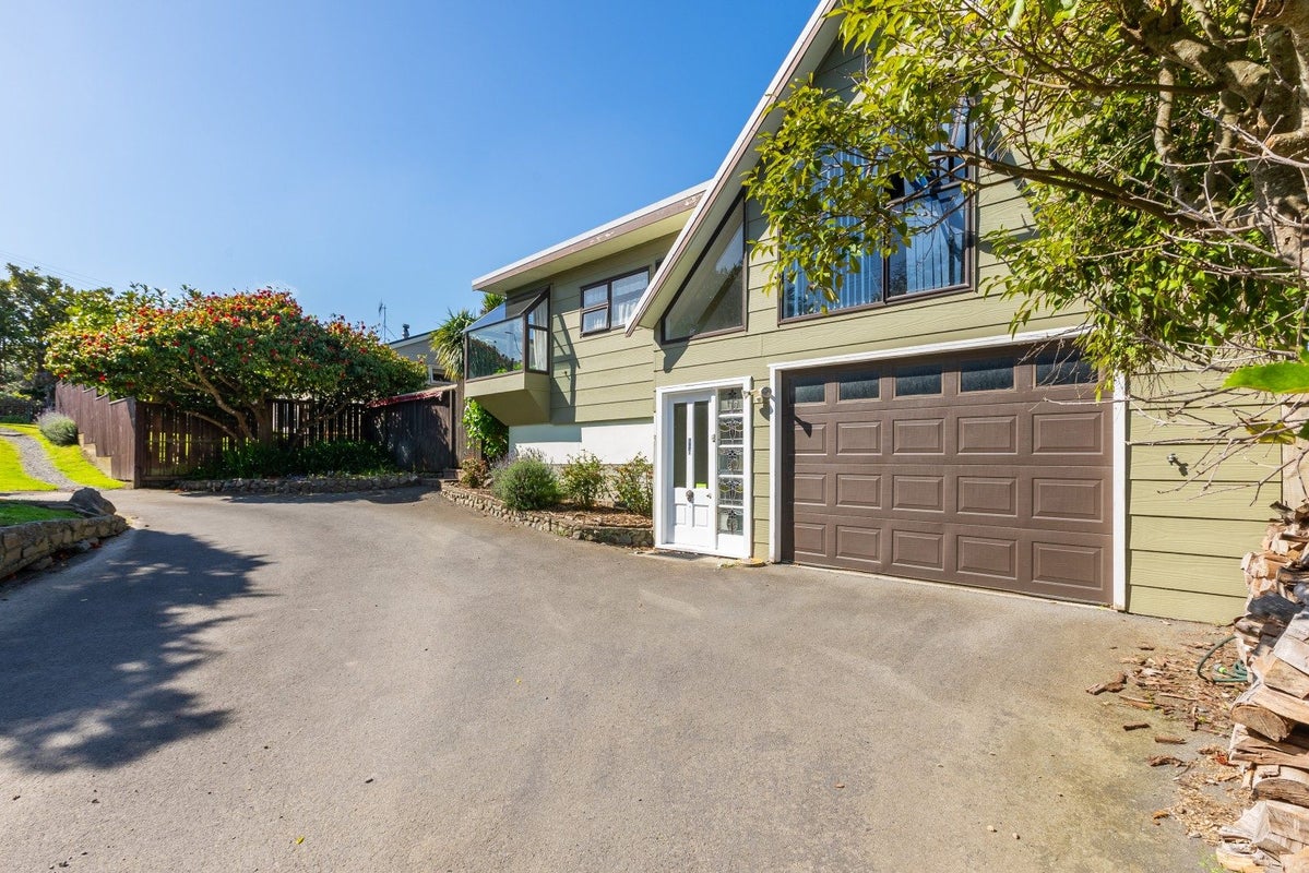 102A Matatua RD, Raumati Beach, Raumati Beach - Carousel 34
