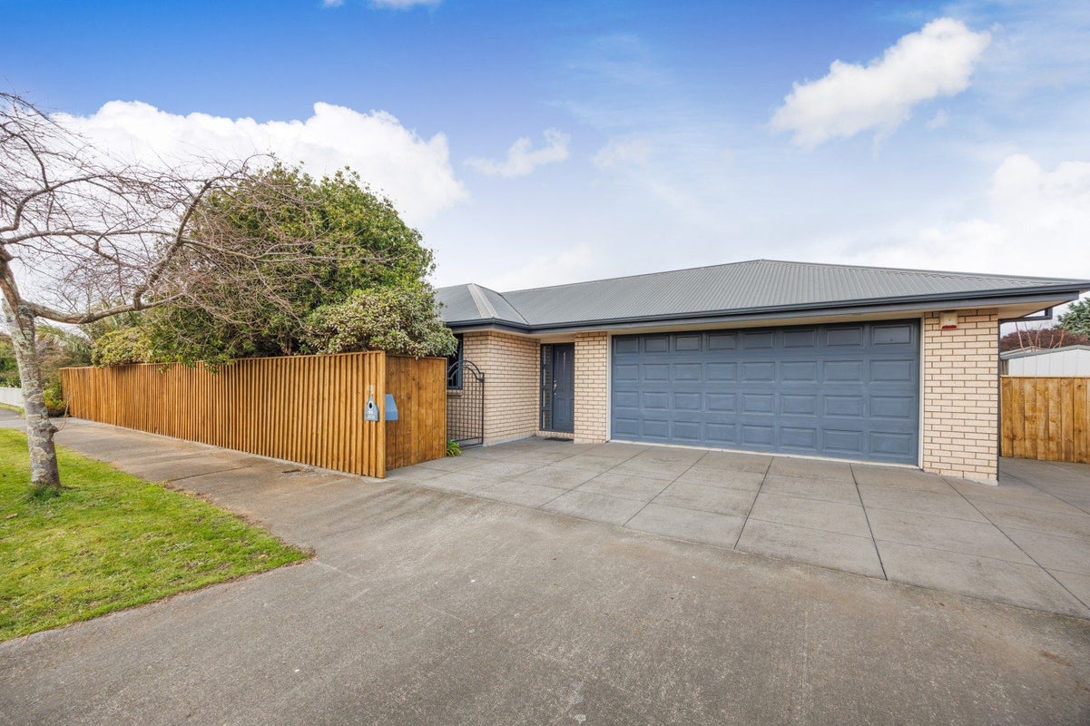 30 Paisley Street, Awapuni, Palmerston North - Carousel 1