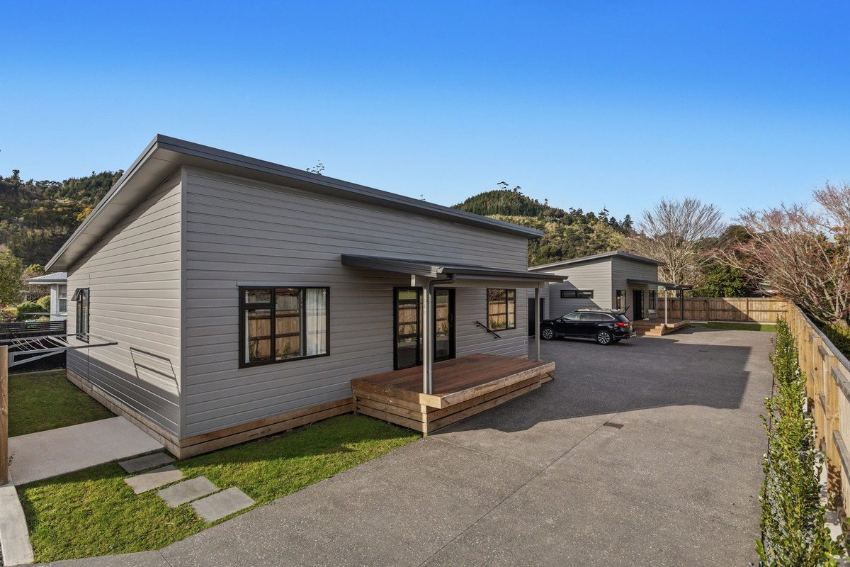 64 Douglas Street, Whakatane, Whakatane, Bay Of Plenty - Carousel 1