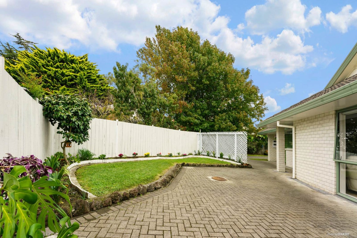 1/7 Mattson Road, Pakuranga, Auckland - Carousel 2