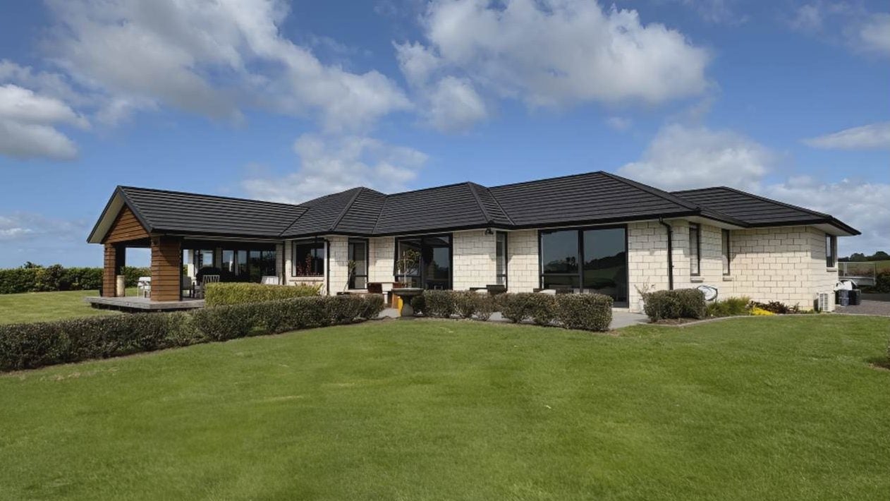 576B Te Ahu Ahu Road, Waimate North, Kerikeri - Carousel 1
