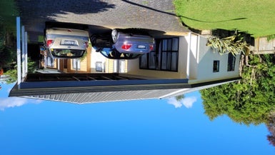56 Lansdowne Crescent, Glenview, Hamilton - Carousel 1