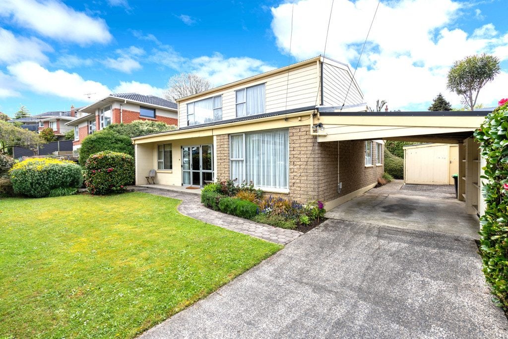 18 Renfrew Street, Balaclava, Dunedin - Carousel 1