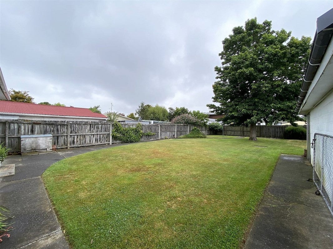 19 Fenhall Street, Russley, Christchurch - Carousel 12