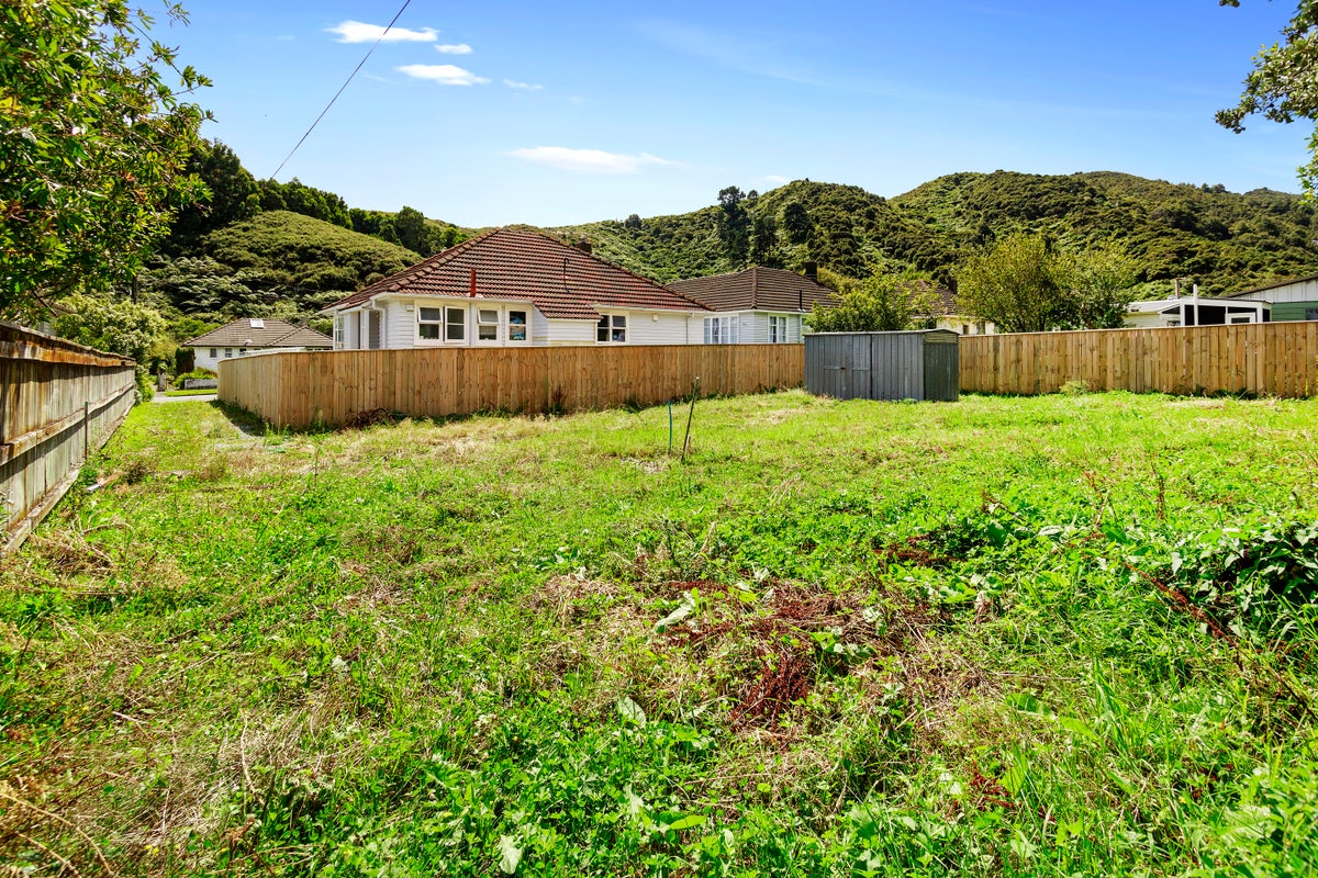 34A Fleet Street, Naenae, Lower Hutt - Carousel 1