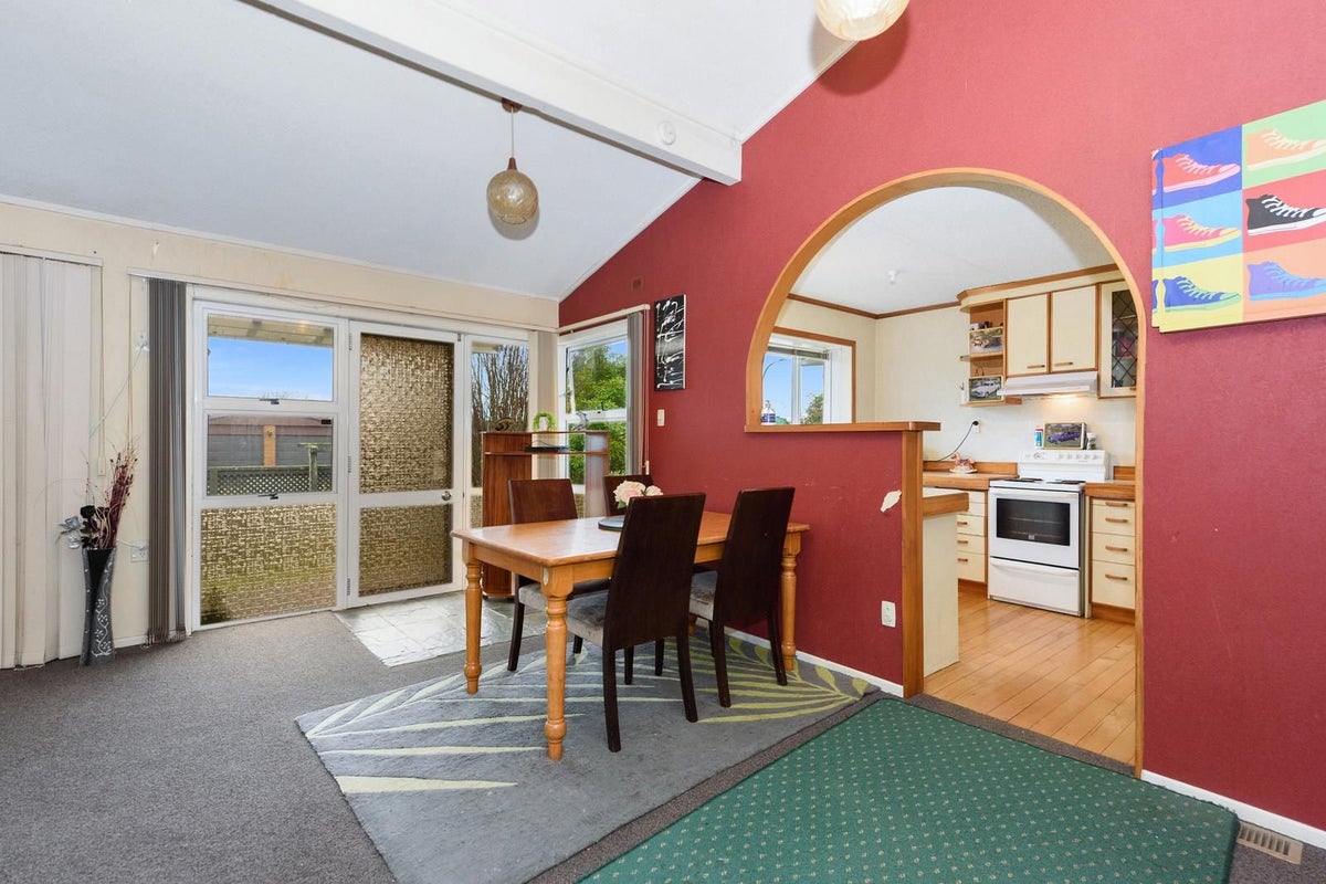 187 Totara Drive, Pukete, Hamilton - Carousel 2