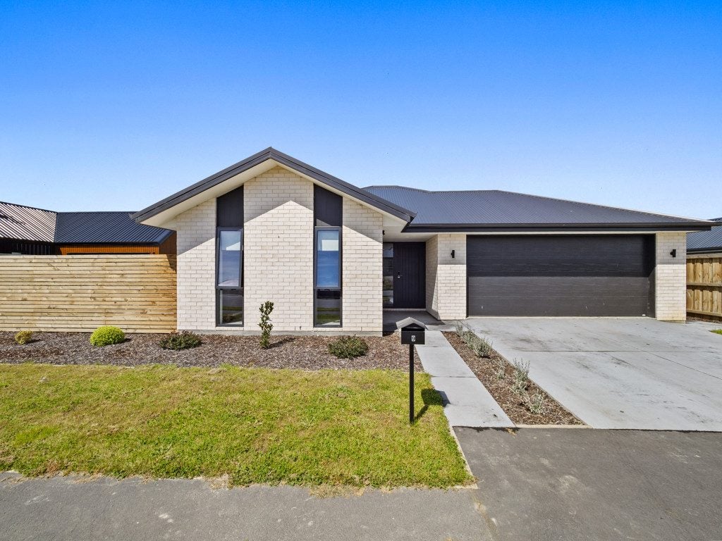 9 Vercoe Street, Elgin, Ashburton - Carousel 1