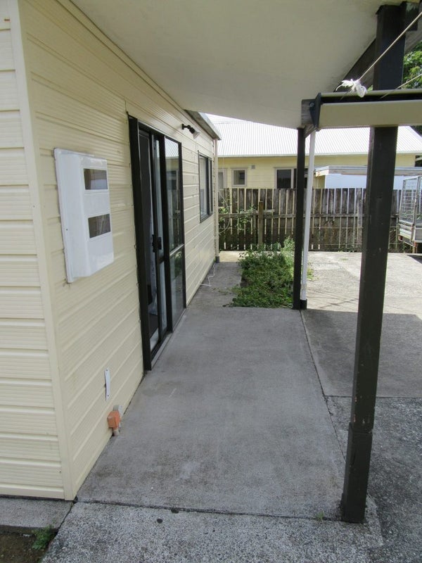 9 Clayton Road, Manurewa, Auckland - Carousel 2