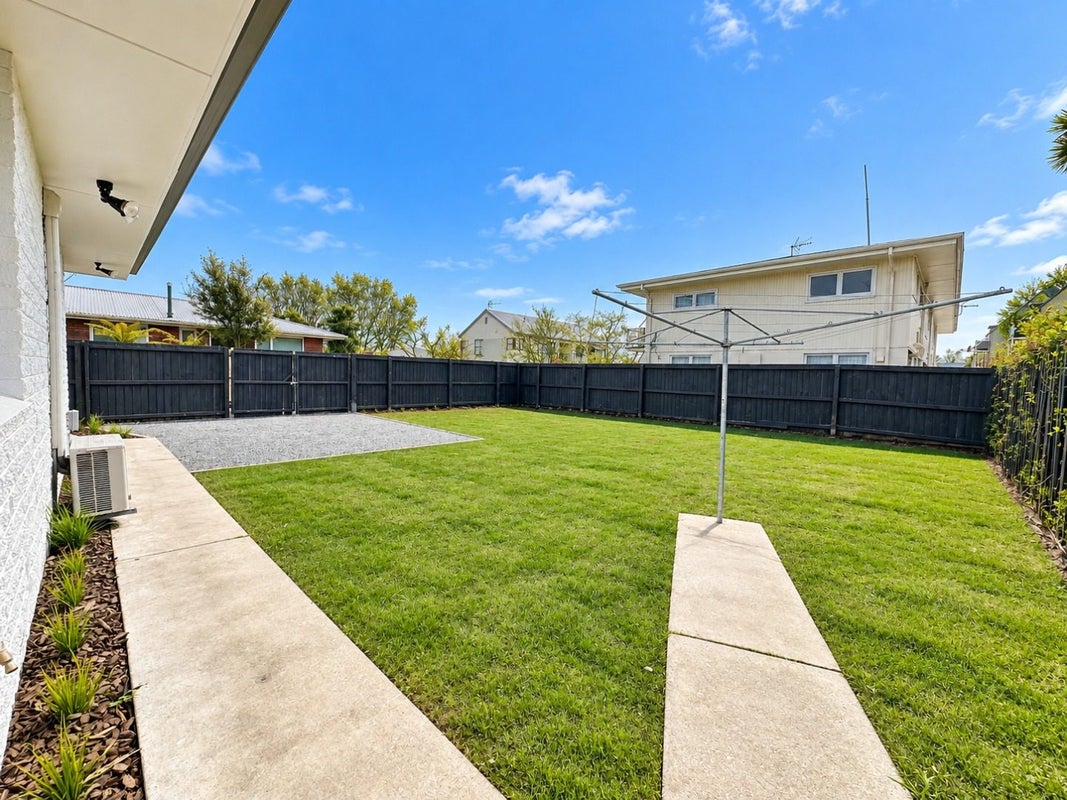 2/4 Grove Road, Addington, Christchurch City, Canterbury - Carousel 14