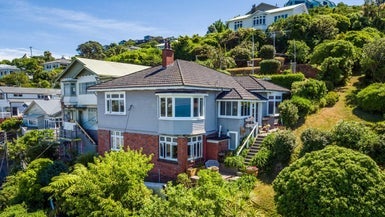 12 Sugarloaf Road, Brooklyn, Wellington - Carousel 1