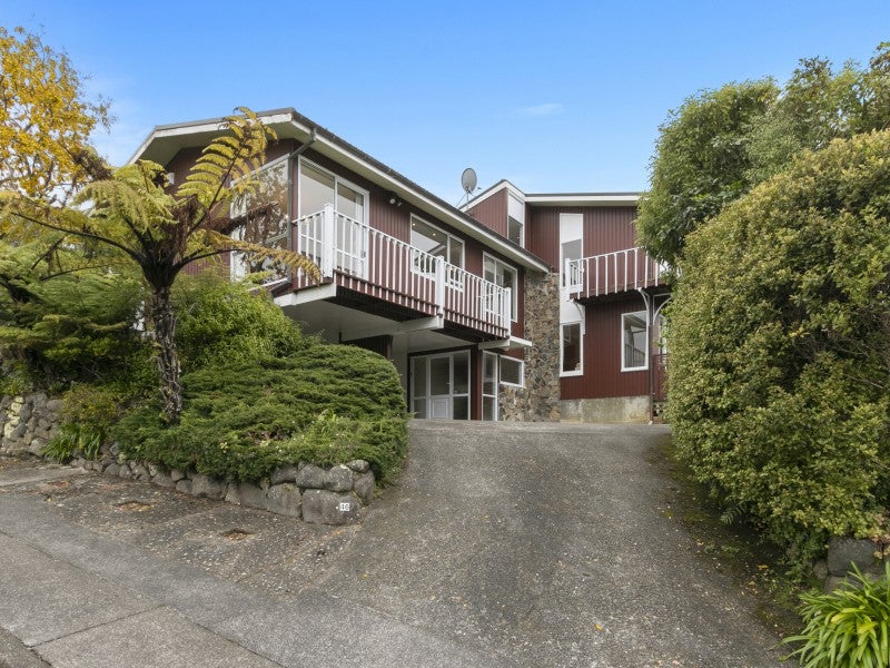 46 Harbour View Road, Harbour View, Lower Hutt - Carousel 1