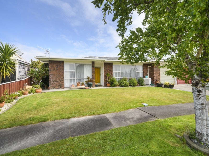4A Pinedale Parade, Milson, Palmerston North - Carousel 1