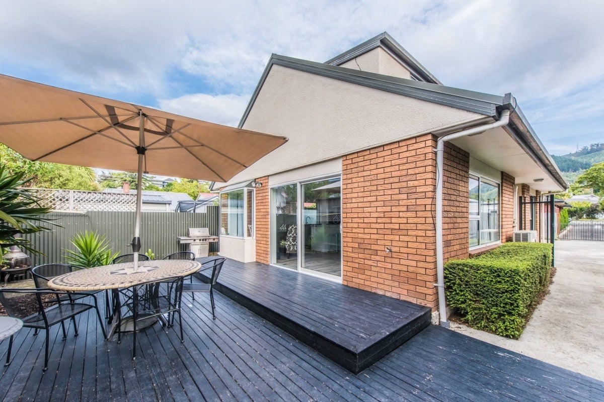 69 Wellington Street, Nelson South, Nelson - Carousel 1
