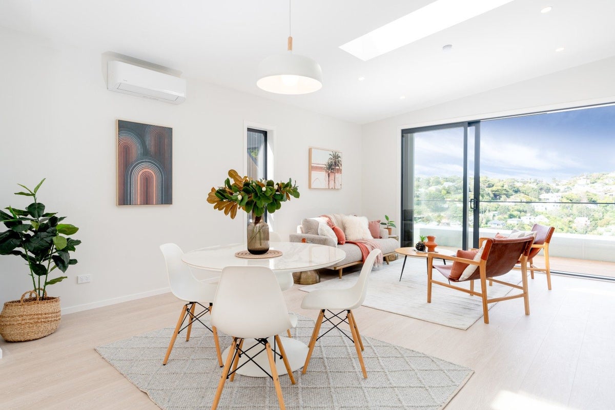 109 Tiketike Way, Brooklyn, Wellington - Carousel 1