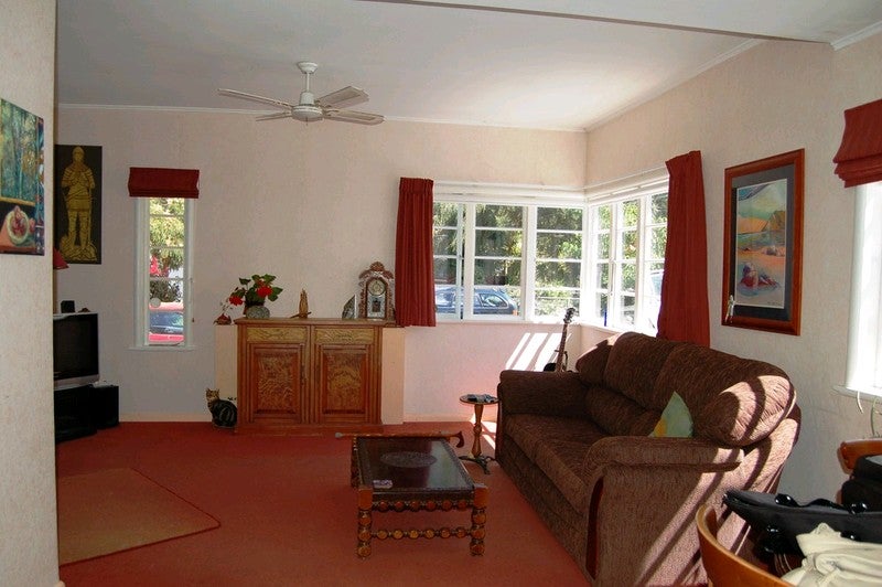 69 Brook Street, The Brook, Nelson - Carousel 2