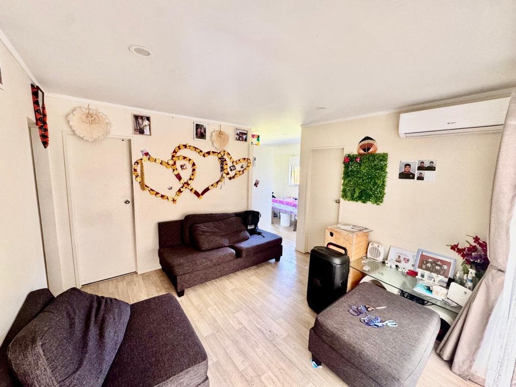7 Silverstone Place, Henderson, Auckland - Carousel 2