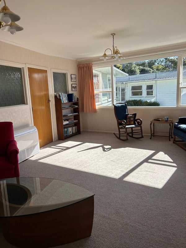 12 Somerville Terrace, Tawa, Wellington - Carousel 38