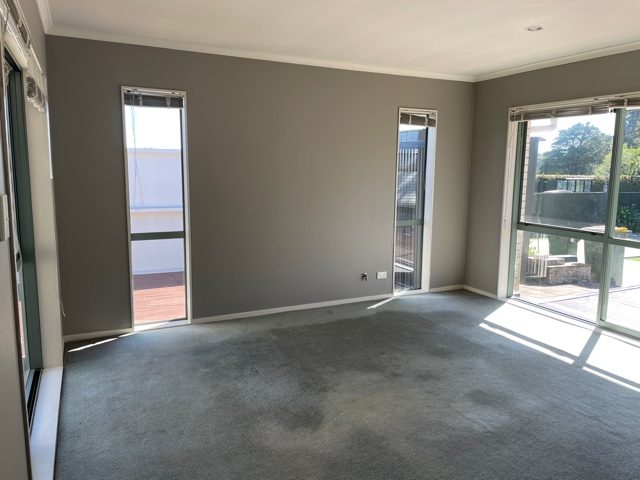 2 Norm Pellow Drive, Manurewa, Auckland - Carousel 2