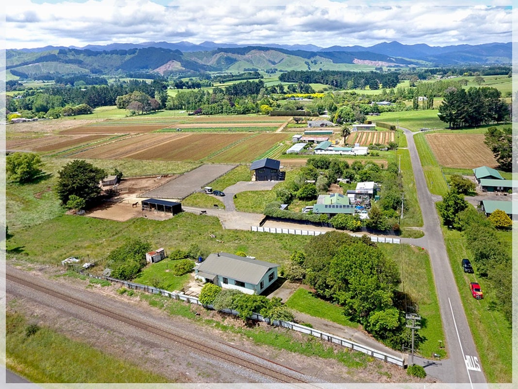 3 Jacksons Road, Koputaroa, Levin - Carousel 1