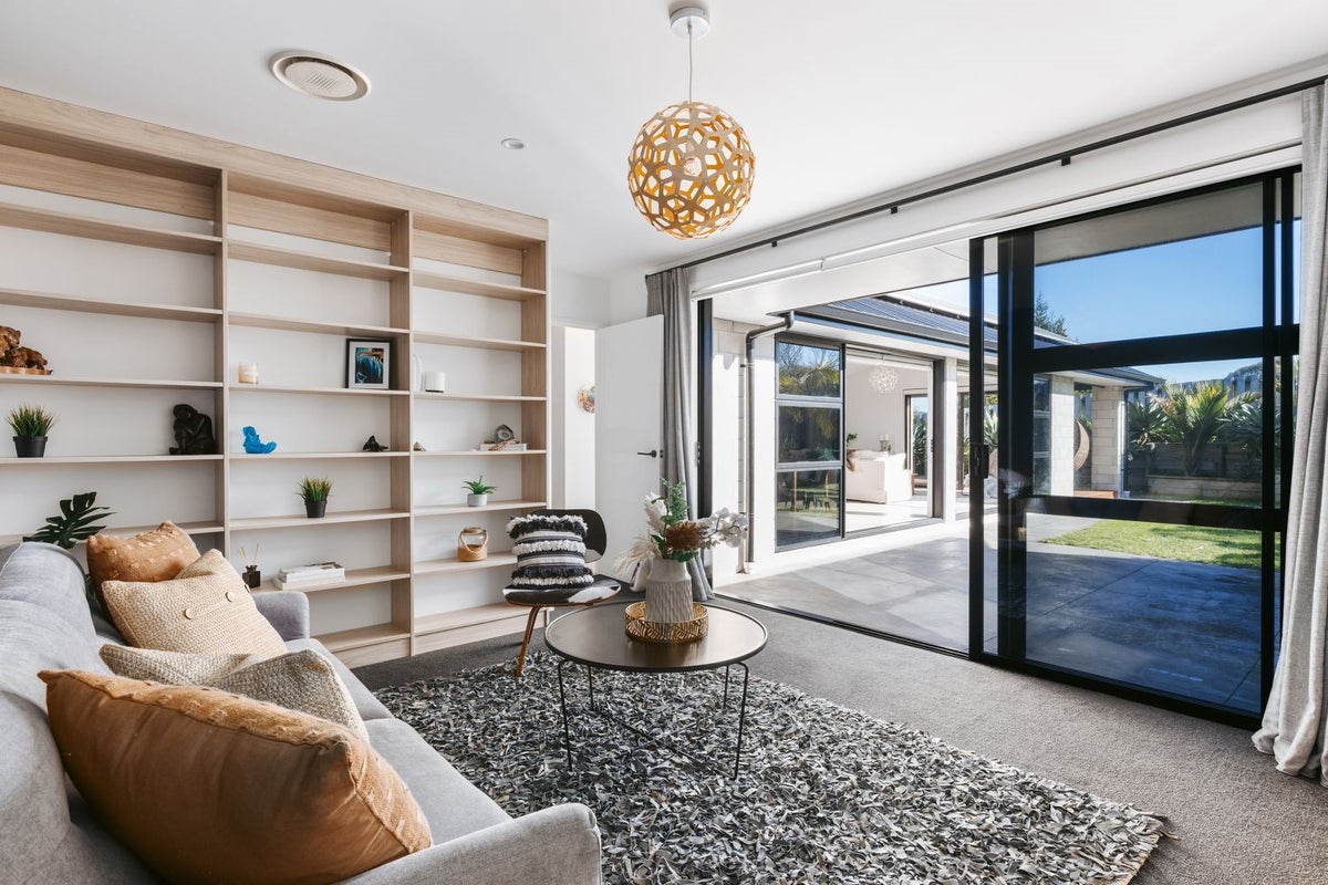 7 Cavan Close, Omokoroa, Omokoroa - Carousel 2