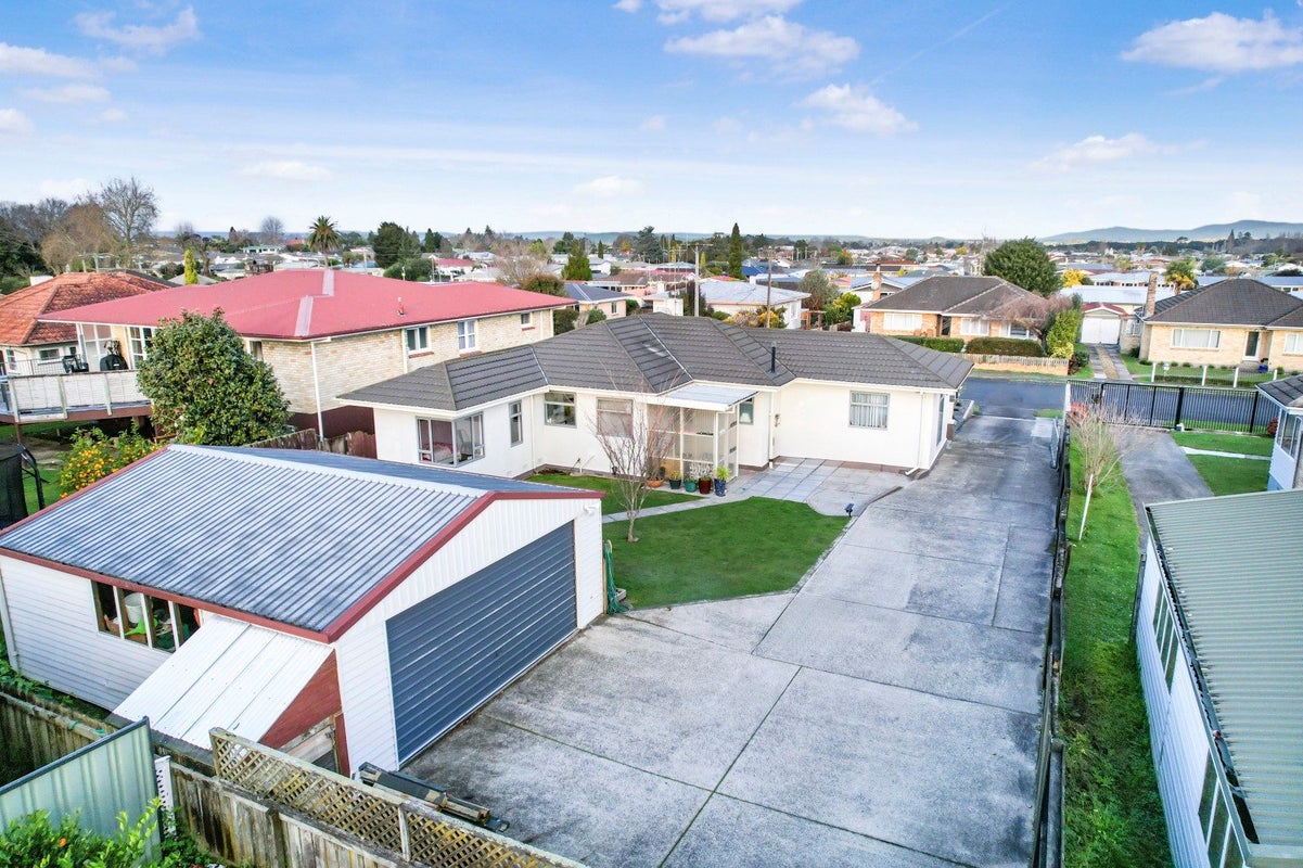10 Turnbull Crescent, Morrinsville, Morrinsville - Carousel 1