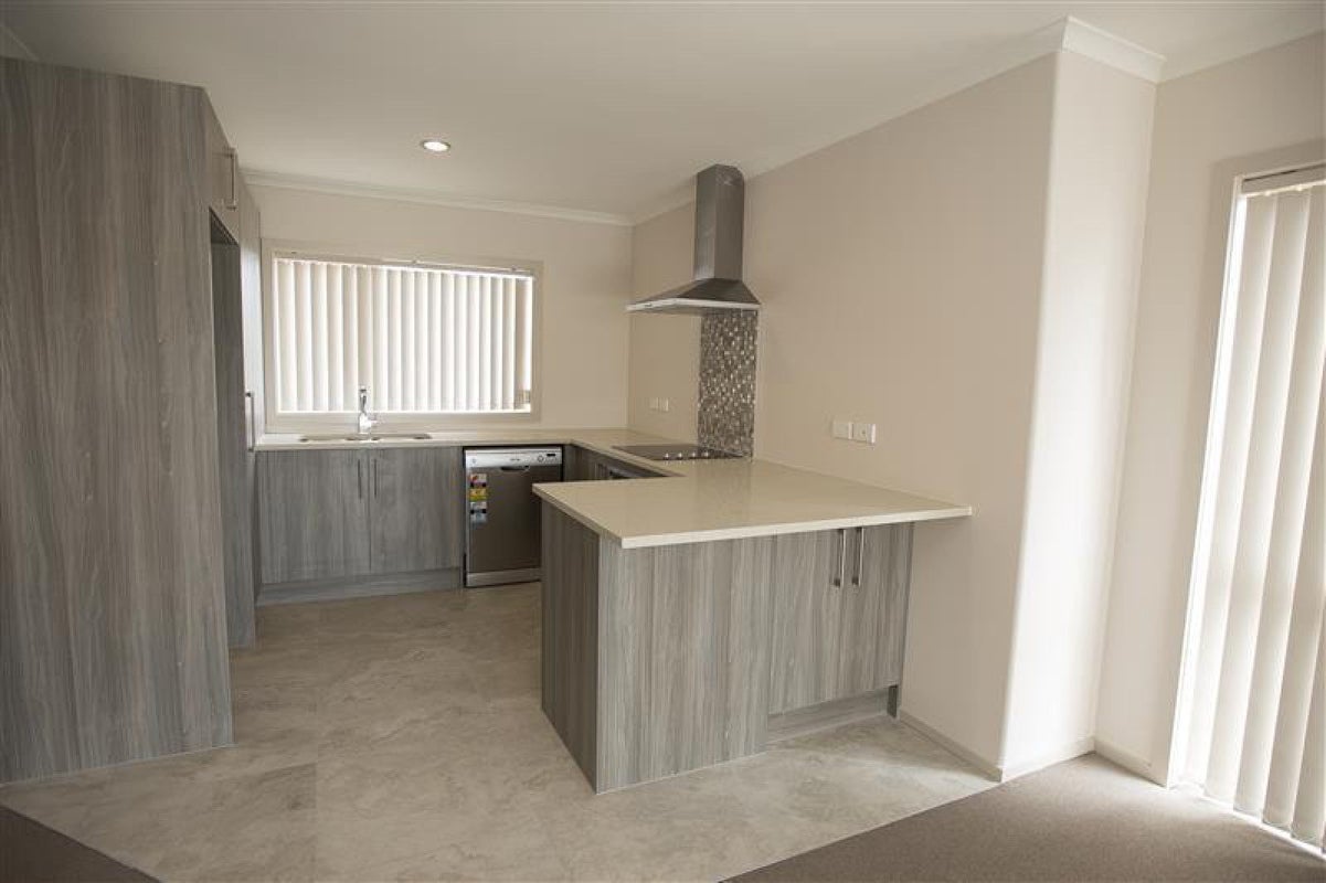 1 Charlotte Crescent, Dinsdale, Hamilton - Carousel 2