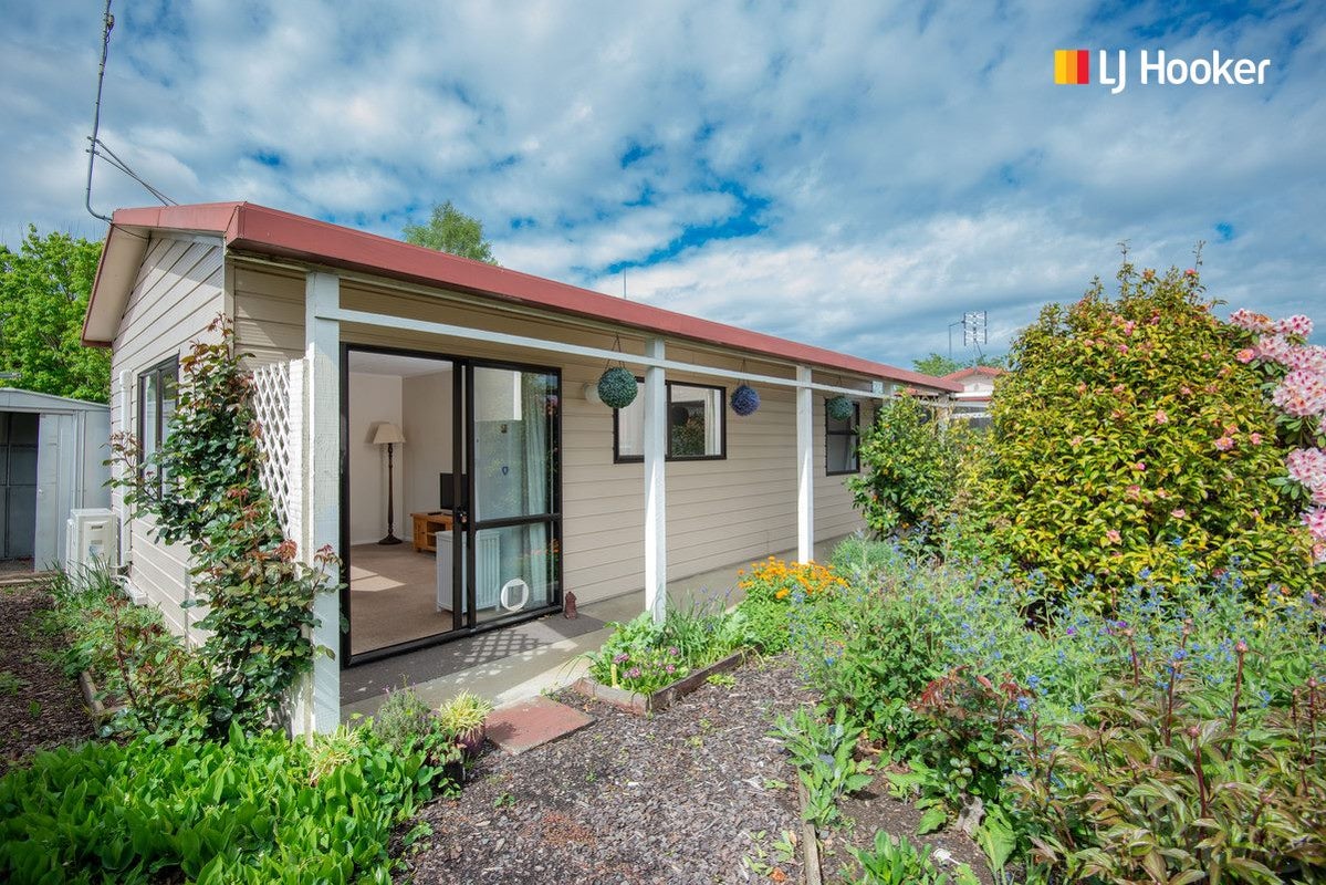 9B Gordon Road, Mosgiel, Mosgiel - Carousel 1