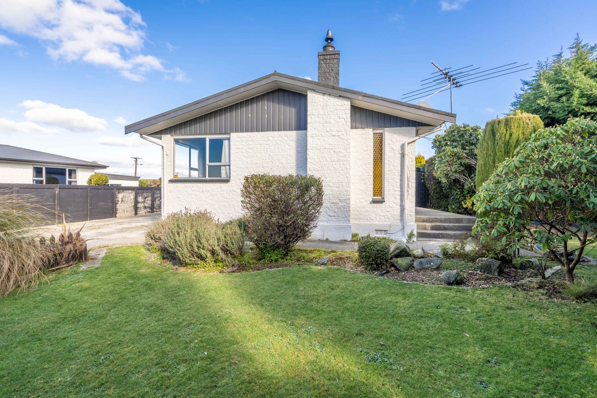 35 Baxter Street, Grasmere, Invercargill - Carousel 2
