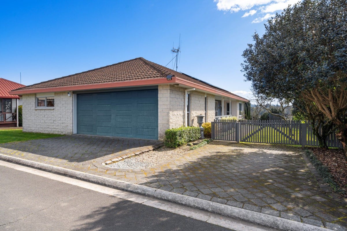 4 Millridge Way, Greerton, Tauranga - Carousel 28