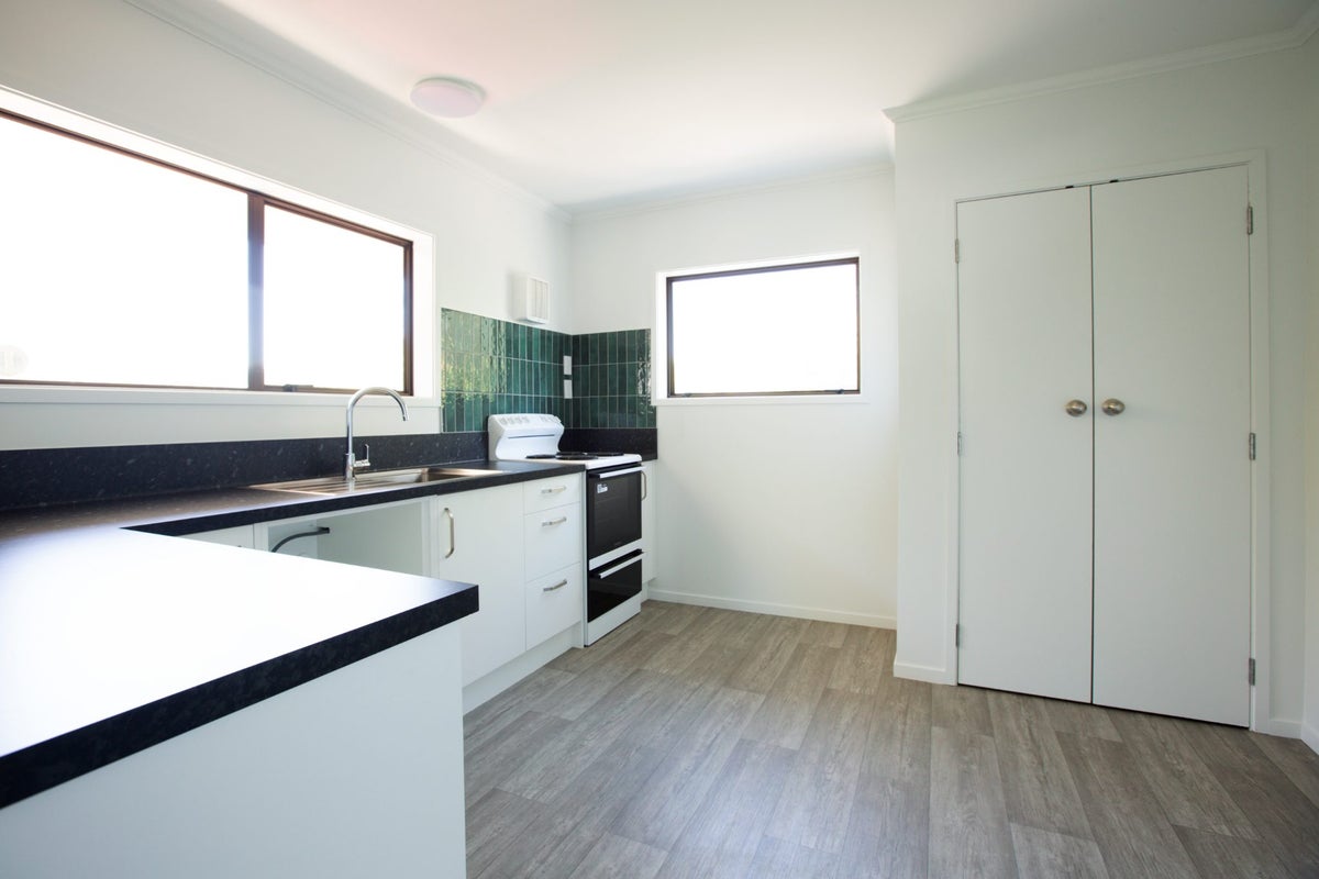4/11A Union Street, Claudelands, Hamilton - Carousel 2