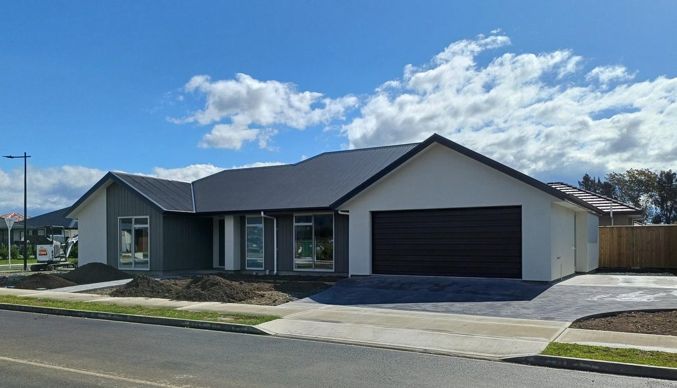 12 Herringbone Street, Appleby, Richmond - Carousel 1